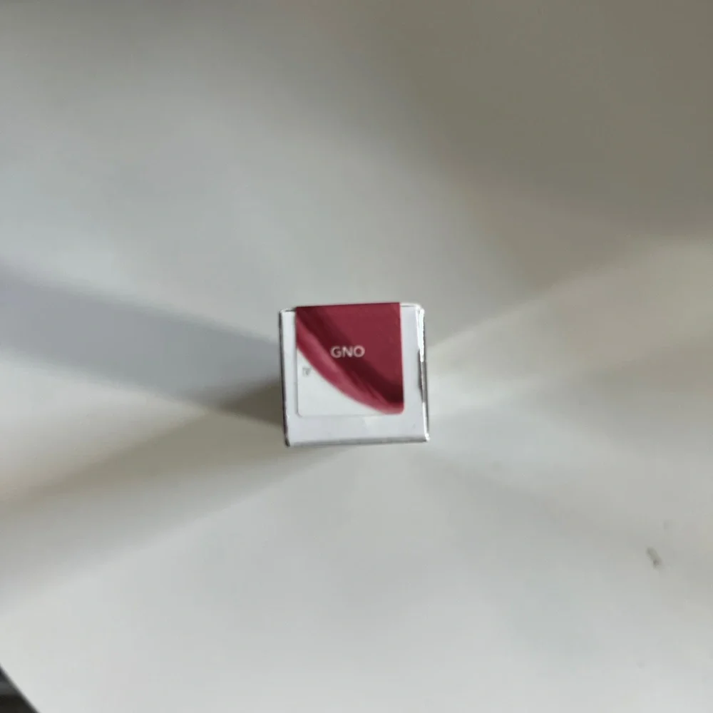 Buxom full plumping